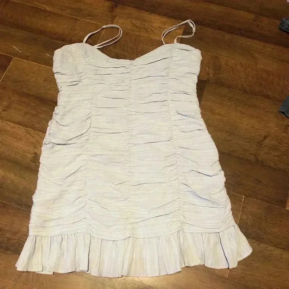 NEW Lioness Womens Mini Dress Size XL Baby Blue Ruched Strapy - Picture 1 of 7